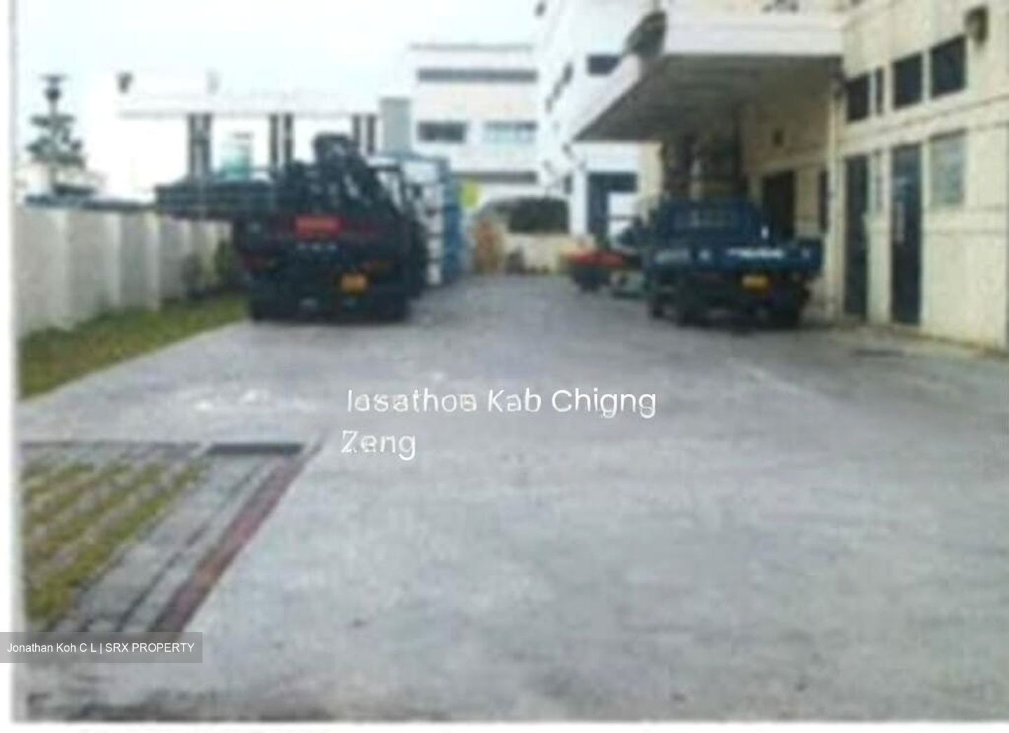 Choo Building Centre (D16), Warehouse #618730461